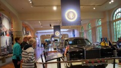 Motown, GM Renaissance және Belle Isle Park. Детройтта туристер баруға тиіс 7 жер