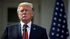Демократы США запросили налоговые декларации Трампа. Президент заявил, что в них будет трудно разобраться
