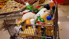 Исследование: Казахстанцы тратят на еду 40% расходов, россияне - 31%, украинцы - 50%