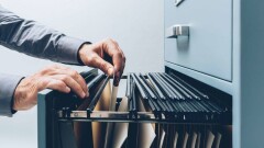 Успехи и проступки антикоррупционщиков будут вносить в персональные карты добропорядочности