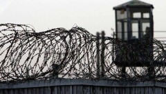Слепого пенсионера из Алматы держат в колонии строгого режима: ДУИС назначил экспертизу