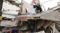 Во время трансляции футбольного матча в Марокко обрушилось здание