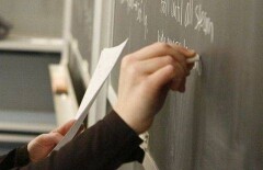 Депутат мажилиса заступилась за учителя, ударившего ученика в Шымкенте