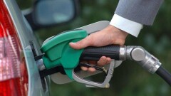 В Карагандинской области автолюбители стоят в километровых очередях за бензином