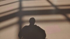Как живут люди без документов и почему они не пытаются вернуться к нормальной жизни? 