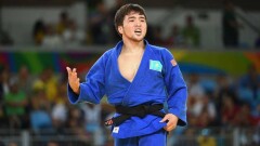 Чемпионат мира по дзюдо: бронзовую медаль в казахстанском дерби выиграл Елдос Сметов