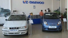 Цены на узбекские автомобили не изменятся после девальвации сума