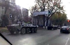 На улицах Алматы замечена бронетехника