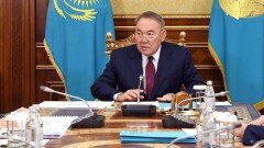 Назарбаев: С 1 января 2019 года пенсии необходимо повысить на 7%, соцпособия – на 5%