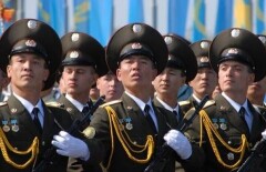 Пенсии казахстанских полицейских и военных реформируют