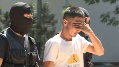 Суд в очередной раз продлил арест подозреваемым в убийстве Дениса Тена 