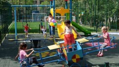 В Алматы почти 60 млн тенге потратят на благоустройство отремонтированных четыре года назад 12 дворов