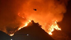 Пожары в Калифорнии: Шварценеггер покинул свой дом в 3 часа ночи