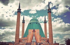 В Павлодаре у имама центральной мечети украли микрофон