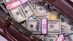 Депутаты обвинили акимат Шымкента в разбазаривании госсредств