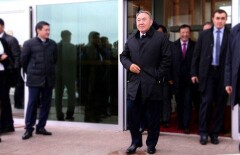 Затраты на космос окупаются не сразу - Назарбаев