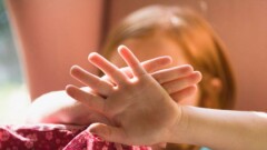 Подозревавшегося в педофилии жителя Атырау ограничили в родительских правах
