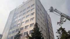В Шымкенте горит кафе: На месте работают 65 пожарных