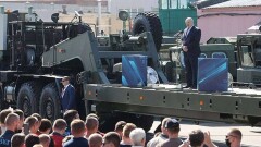 Лукашенко: Cначала новая Конституция, потом – новые выборы