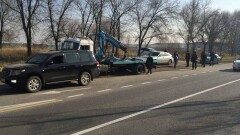 Автомобили должников налоговики конфискуют прямо с улиц в Алматы