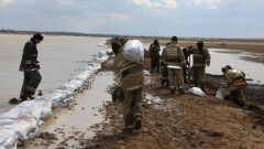 Жильцы 12 домов в СКО остались без крыши над головой из-за паводка