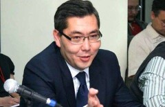 Путь к кризису выстлан миллиардами долларов, потраченных Нацбанком на укрепление тенге