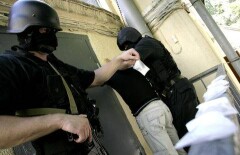 Появилось видео задержания членов законспирированной наркомафии в Казахстане