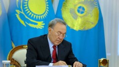 Закон, совершенствующий деятельность АНК, подписал Назарбаев 