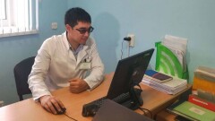 Врачи поликлиники в Костанае отказались от бумажного заполнения 35 видов документов