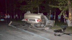 На перекрёстках Павлодара установили разбитые в ДТП автомобили 