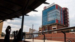 Специалисты Huawei помогали правительствам Уганды и Замбии следить за оппозицией – The Wall Street Journal 