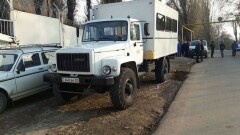 Грузовик дважды переехал девушку в Алматы