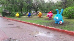 Улица Бейбитшилик в Астане стала мультяшной аллеей 