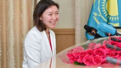 Самал Еслямовой подарили трёхкомнатную квартиру в Петропавловске
