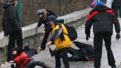 Школьники Семея из-за гололедицы останутся дома