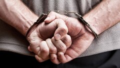 В Атырау задержан подозреваемый в распылении неизвестного газа в торговом центре