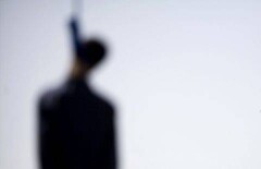 Повешенного молодого парня с кляпом во рту обнаружили под мостом в Шымкенте