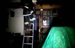 Экстренные службы были стянуты на пожар в частном доме в Алматы