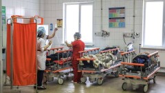 Үйде емделушілерге дәрі-дәрмек тегін беріледі. Ол үшін коронавируске күдік болса, емханаға тіркелу қажет
