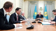 Назарбаев поручил создать бюджетную авиакомпанию с низкими тарифами