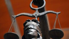 Жакип Асанов объяснил, почему казахстанским судьям скучно слушать сторону защиты