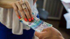 Госслужащих заставят декларировать не только доходы, но и расходы