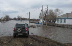 В СКО прихожане мечети собрали пострадавшим от паводка один миллион тенге