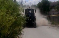 Трактор объявил войну экологии Алматы, выполнив работу с точностью до наоборот