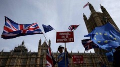 Британский парламент отверг все четыре варианта Brexit