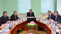 Ногаев потребовал от подчинённых не "футболить" друг другу его поручения