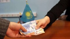Депутата маслихата Алматинской области и его сына уличили в даче взятки
