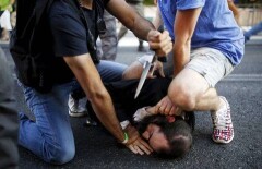 Шесть участников гей-парада в Иерусалиме ранил ножом еврей-ортодокс
