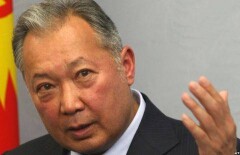 Экс-президенту Кыргызстана Курманбеку Бакиеву отменили пожизненное заключение