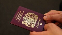 Гражданства Великобритании лишают женщин, уехавших в Сирию за мужьями